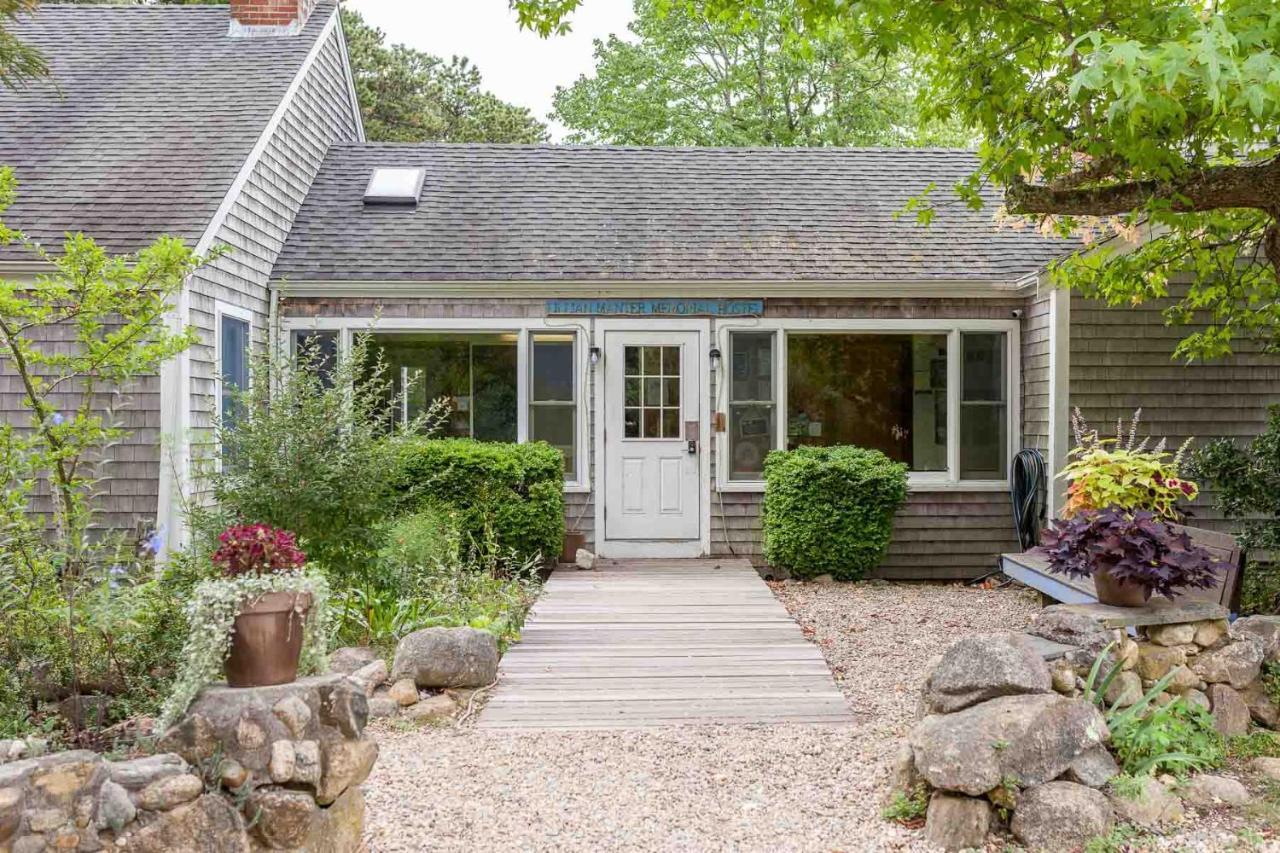 Hi Martha'S Vineyard Hostel Vineyard Haven Exterior foto