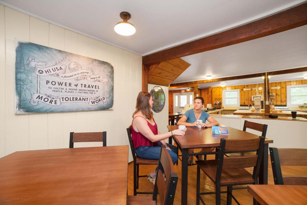 Hi Martha'S Vineyard Hostel Vineyard Haven Exterior foto