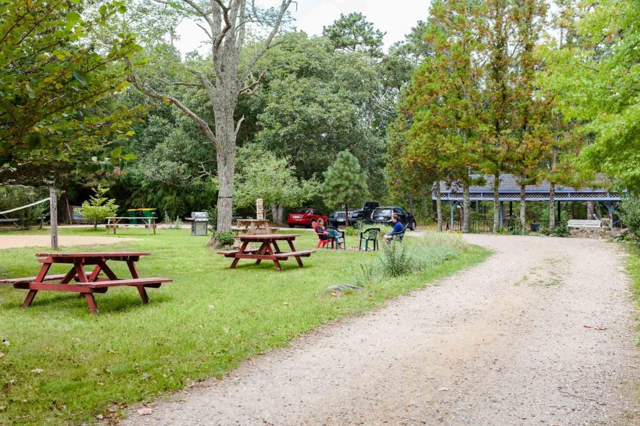 Hi Martha'S Vineyard Hostel Vineyard Haven Exterior foto